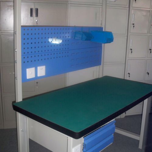 Bàn thao tác công nghiệp